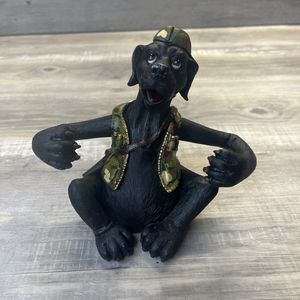 Hunting Dog Salt & Pepper Shakers Holder Black Lab Dog Cap Vest Rifle